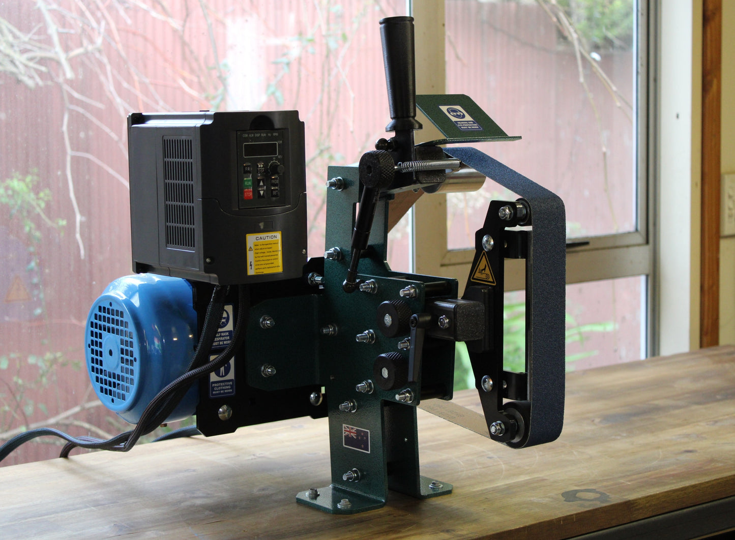 Belt grinder 2 x 48" - 2HP Motor With Speed Controller