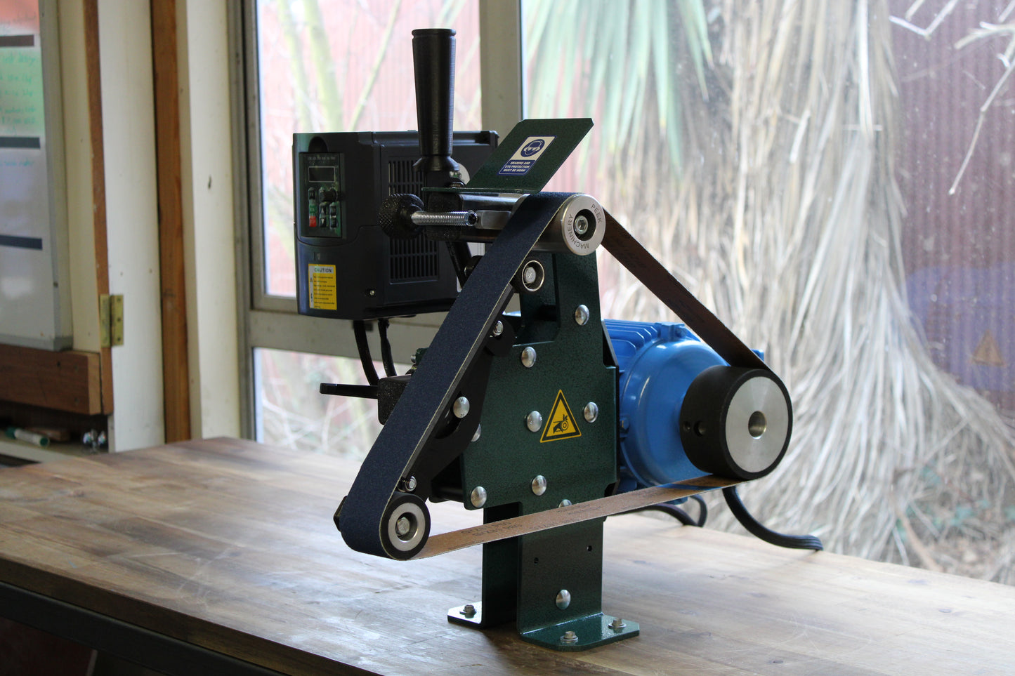 Belt grinder 2 x 48" - 2HP Motor With Speed Controller
