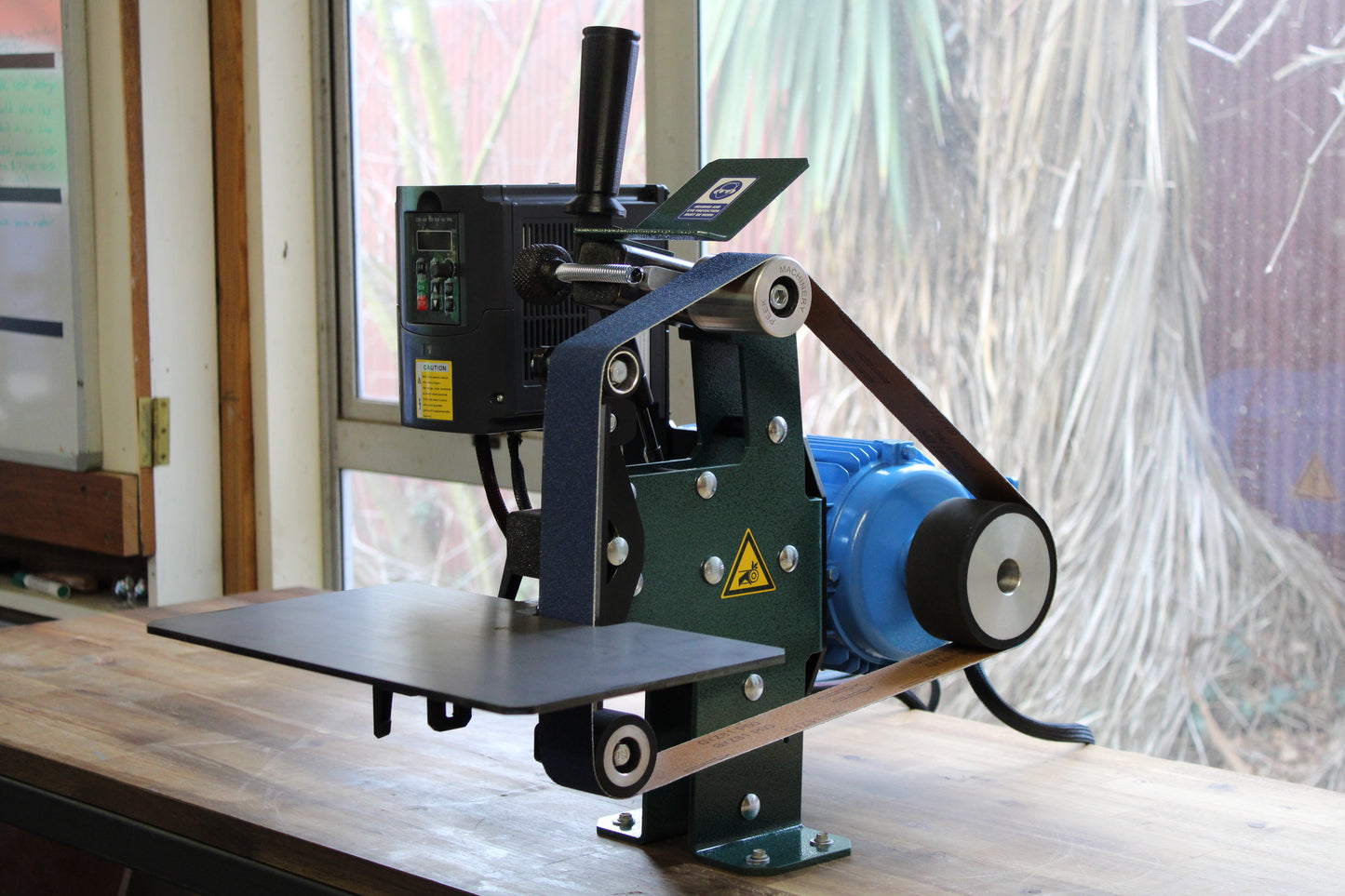 Belt grinder 2 x 48" - 2HP Motor With Speed Controller